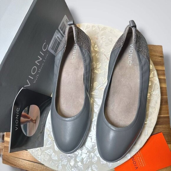 Vionic Jacey Orthotic Supportive Leather Leopard Comfort Wedge Women’s 7.5 Wide - Picture 4 of 13